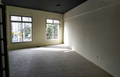 Imagem: O depósito possui 30m² de Área e está localizado em Vila