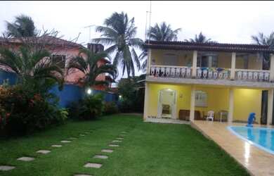 Imagem 2: Casa de condomínio para venda com 200 metros quadrados com 7 quartos