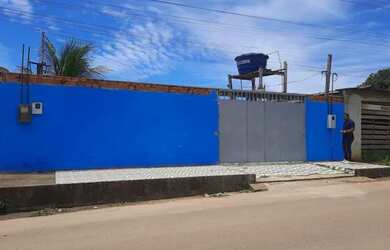 Imagem: A casa possui 2 Dormitórios, 1 Banheiro, 3 Vagas na garagem