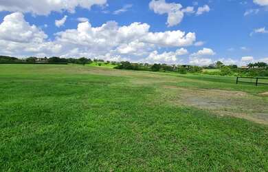 Imagem: O terreno possui 4.656m² de Área e está localizado em Fazenda