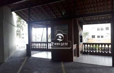 Imagem: O apartamento possui 3 Dormitórios, 1 Banheiro, 1 Vaga na garagem