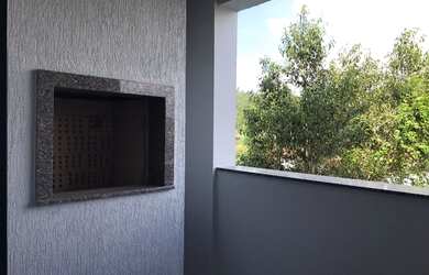 Imagem: O apartamento possui 2 Dormitórios, 1 Banheiro, 1 Vaga na garagem