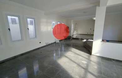 Imagem: A casa em condomínio possui 3 Dormitórios, 3 Banheiros, 4