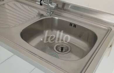 Imagem: O apartamento possui 1 Dormitório, 1 Banheiro, 1 Vaga na garagem