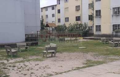 Imagem: O apartamento possui 1 Dormitório, 1 Banheiro, 1 Vaga na garagem