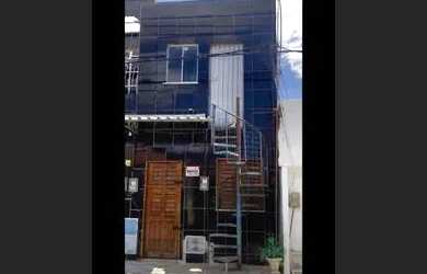 Imagem: A casa possui 2 Dormitórios, 2 Banheiros e está localizado