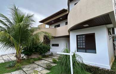 Imagem: A casa em condomínio possui 3 Dormitórios, 4 Banheiros, 2