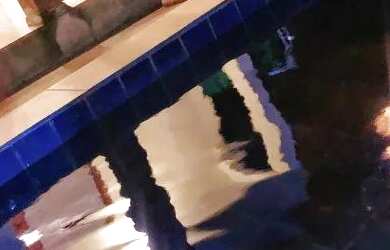 Imagem 1: Casa na praia de sibauma. Piscina, Acomodam 6 pessoase2 Dormitórios