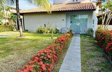 Imagem: A casa em condomínio possui 5 Dormitórios, 5 Banheiros, 3