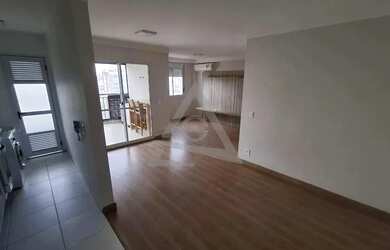 Imagem: O apartamento possui 2 Dormitórios, 2 Banheiros, 2 Vagas na