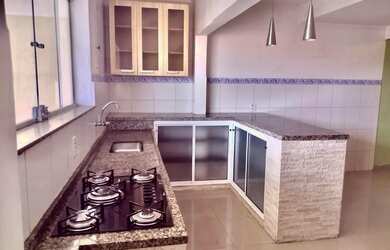 Imagem: A casa possui 5 Dormitórios, 5 Banheiros, 3 Vagas na garagem