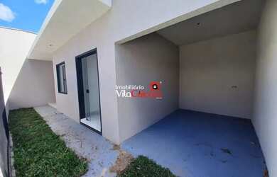 Imagem: A casa possui 2 Dormitórios, 1 Banheiro, 1 Vaga na garagem