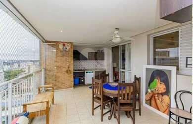 Imagem: O apartamento possui 3 Dormitórios, 3 Banheiros, 2 Vagas na