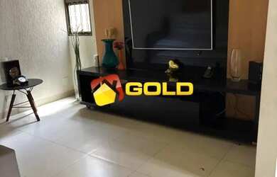 Imagem: A casa possui 5 Dormitórios, 3 Banheiros, 3 Vagas na garagem