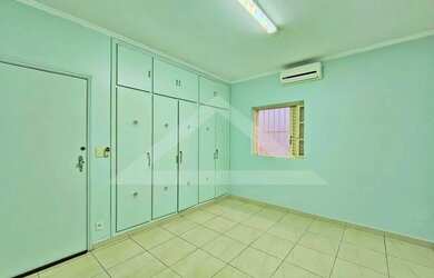 Imagem: O depósito possui 11m² de Área e está localizado em Jardim