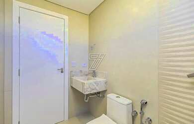 Imagem 13: Casa moderno com três suítes-duas vagas cobertas-duas churrasqueiras