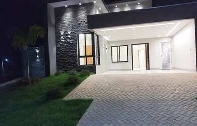 Imagem: A casa em condomínio possui 3 Dormitórios, 2 Banheiros, 2