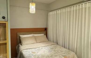 Imagem: O apartamento possui 1 Dormitório, 1 Banheiro, 1 Vaga na garagem