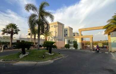 Imagem: A casa possui 2 Dormitórios, 1 Banheiro, 1 Vaga na garagem