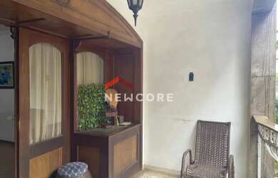 Imagem: O apartamento possui 4 Dormitórios, 4 Banheiros, 2 Vagas na