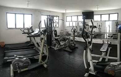 Imagem: O apartamento possui 2 Dormitórios, 2 Banheiros, 1 Vaga na