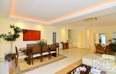 Imagem 4: Belíssima Casa Triplex no Condomínio Crystal Lake na Barra da Tijuca