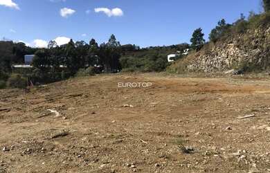Imagem: O terreno possui 2.005m² de Área e está localizado em Garibaldi