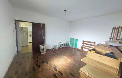 Imagem 10: SURPREENDENTE! CASA COM LOTE DE 200 METROS NUMA ÓTIMA LOCALIZAÇÃO