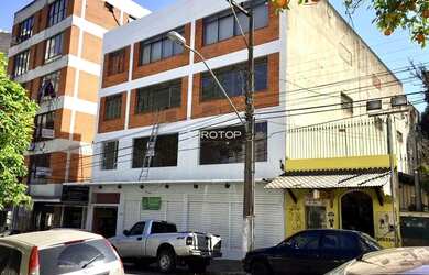 Imagem: O depósito possui 1.500m² de Área, Imóvel novo e está