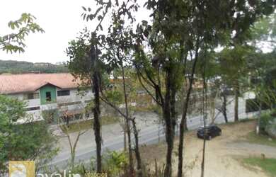 Imagem: O terreno está localizado em Vorstadt, Blumenau à venda por