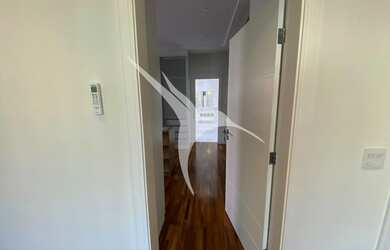 Imagem 13: SANTANA DE PARNAIBA - Casa Padrão - Alphaville