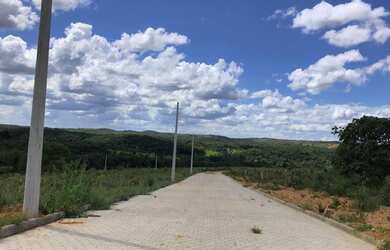 Imagem: O terreno possui 1000m² de Área e está localizado em Jaboticatubas