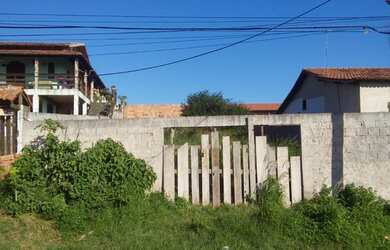 Imagem: O terreno possui 382m² de Área e está localizado em Parque