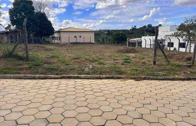 Imagem: O terreno possui 1.000m² de Área e está localizado em Jaboticatubas