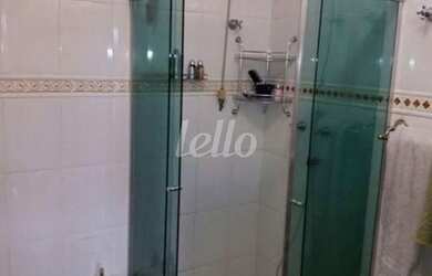 Imagem: A casa possui 4 Dormitórios, 2 Banheiros, 4 Vagas na garagem