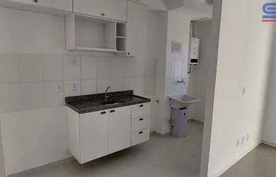 Imagem: O apartamento possui 2 Dormitórios, 1 Banheiro, 1 Vaga na garagem