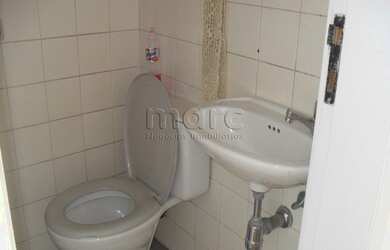 Imagem: O depósito possui 1 Vaga na garagem e 34m² de Área e está