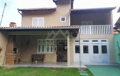 Imagem: A casa para alugar possui 5 Dormitórios, 5 Banheiros, 5 Vagas