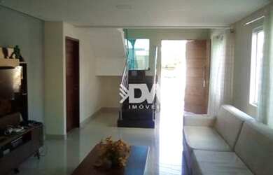 Imagem: A casa em condomínio possui 4 Dormitórios, 5 Banheiros, 4