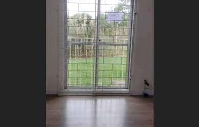 Imagem: O apartamentoe possui 2 Dormitórios, 1 Banheiro, 1 Vaga na