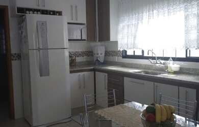 Imagem 10: Casa Jardim Diamante. Churrasqueira, Guarda roupa, 60m² de Áreae5 Vagas...