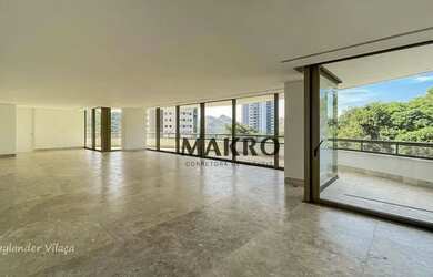 Imagem: O apartamento possui 4 Dormitórios, 5 Banheiros, 5 Vagas na