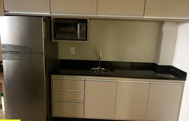 Imagem: O studio possui 1 Dormitório, 1 Banheiro, 1 Vaga na garagem