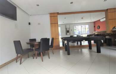 Imagem: O apartamento possui 2 Dormitórios, 2 Banheiros, 1 Vaga na