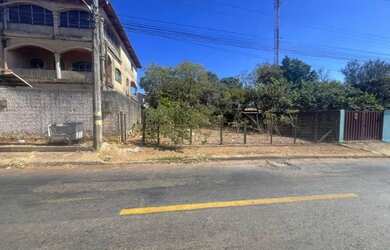 Imagem: O terreno possui 398m² de Área e está localizado em Jardim