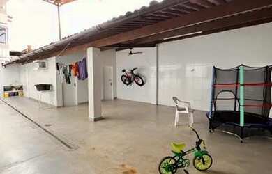 Imagem 9: BARRO DURO. Piscina, Churrasqueira, VarandaeÁrea de serviço