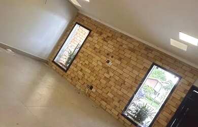 Imagem: A casa em condomínio possui 3 Dormitórios, 3 Banheiros, 2