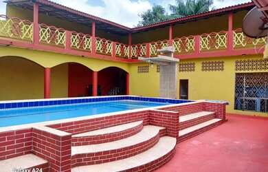 Imagem 10: VENDA CASA COM PISCINA E SALAO DE FESTA PROXIMO AVENIDA AUGUSTO MONTENEGRO