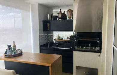 Imagem: O apartamento possui 3 Dormitórios, 5 Banheiros, 1 Vaga na