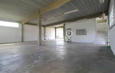Imagem 5: Galpão com 319m² na Velha